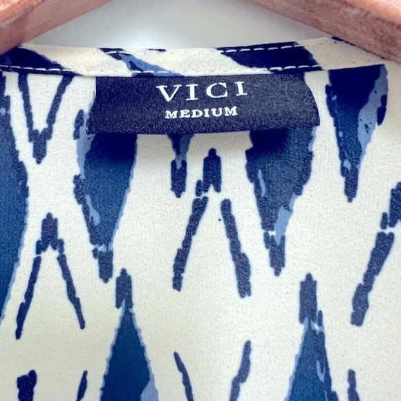 Vici Blue & Cream Dress - Picture 6 of 9